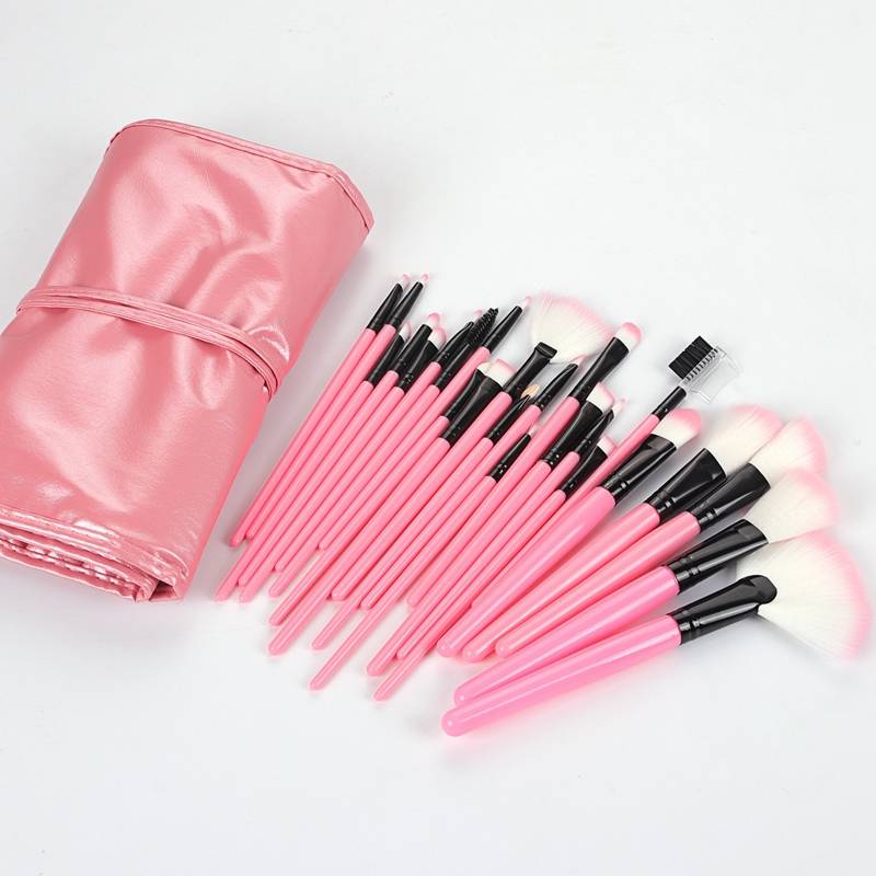 24pcs professional Wooden handle Black Luxury PU Bag Makeup Brushes Set For Beauty